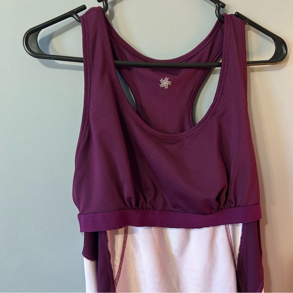 Women's Purple and Pink Tek gear Athletic Tank Top Dry Tek large - Picture 6 of 6